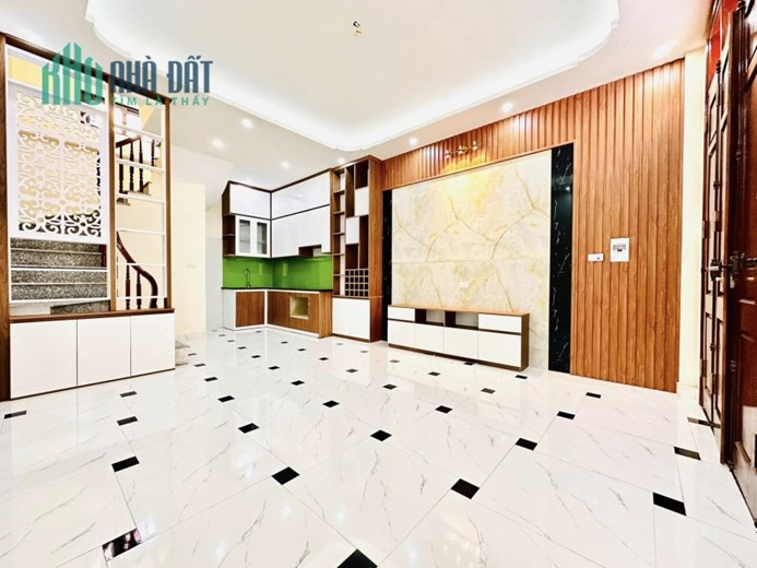 Bán nhà Yên Duyên, Hoàng Mai, ngõ thông 2 đầu, ba gác đỗ cửa, an sinh tốt, nhỉnh 3 tỷ