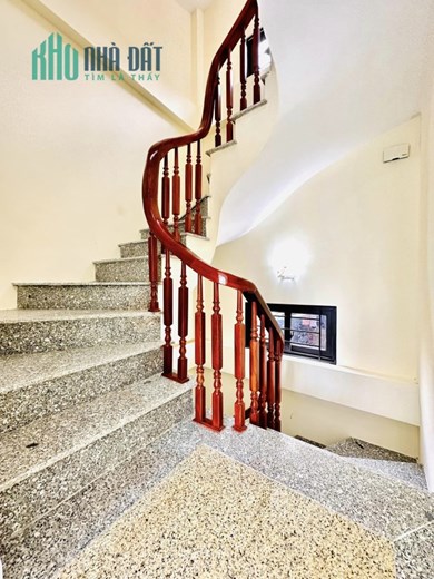 Bán nhà Yên Duyên, Hoàng Mai, ngõ thông 2 đầu, ba gác đỗ cửa, an sinh tốt, nhỉnh 3 tỷ