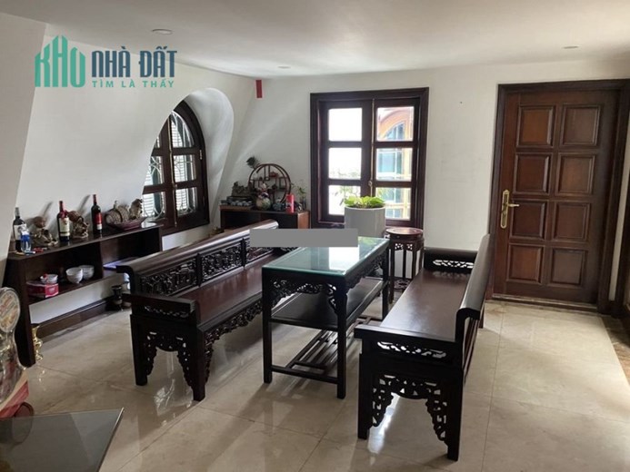 Biệt thự 2 Mặt Tiền đẹp nhất Khu Bên Sông Hiệp Bình Chánh: 14mx18m, dtsd 600 m²
