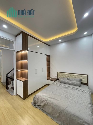 Bán nhà 514 Thuỵ Khuê 46m x 5 tầng, mt: 4m, gần Hồ Tây, gần ô tô, siêu thoáng, giá hợp lý