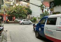 cần bán nhà Đặng Thuỳ Trâm , DT 52m  x 6 t , thang máy , Ô tô  KD , , giá 15,5 tỷ  : 0989129838