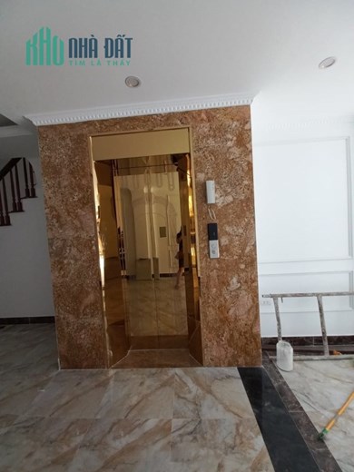 Bán nhà 58 Hoàng Đạo Thành 49m x 7 tầng, mt: 3.6m
ô tô đỗ, tránh