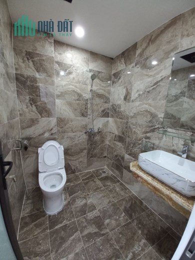 Bán nhà 58 Hoàng Đạo Thành 49m x 7 tầng, mt: 3.6m
ô tô đỗ, tránh