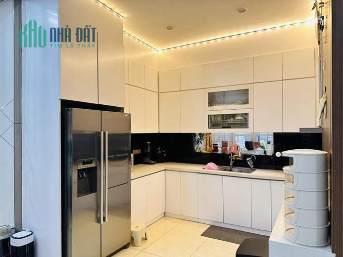 BÁN NHÀ PHỐ TRẦN KHÁT CHÂN 65M - MẶT TIỀN 5M THANG MÁY NGÕ NÔNG NHÀ ĐẸP NHỈNH 8 TỶ