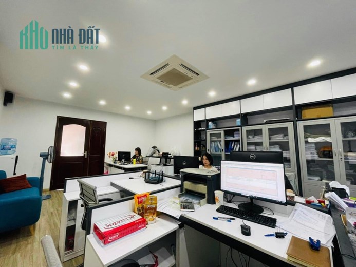 Bán Đất Tặng nhà Quận Hoàng Mai, Mặt Phố Giải Phóng 147m x 5T, Giá 30 tỷ.