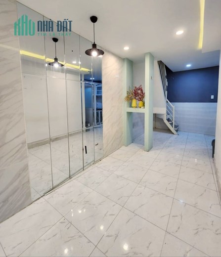 Bán Nhà Ngộp ngay Gần Trương Quốc Dung F8 Phú Nhuận 37M2 nhỉnh 3Tỷ