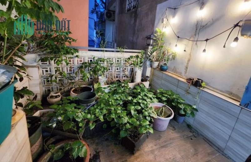 Bán Nhà Ngộp F8 Phú Nhuận 37M2 nhỉnh 3Tỷ