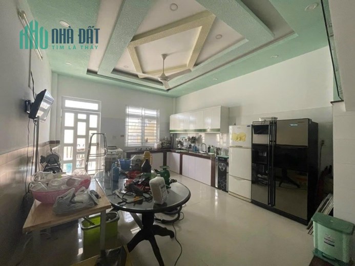 Bán Nhà Lê Văn Quới 4 Tầng, 106m2, Ngang 5m, Hẻm Oto Thông,