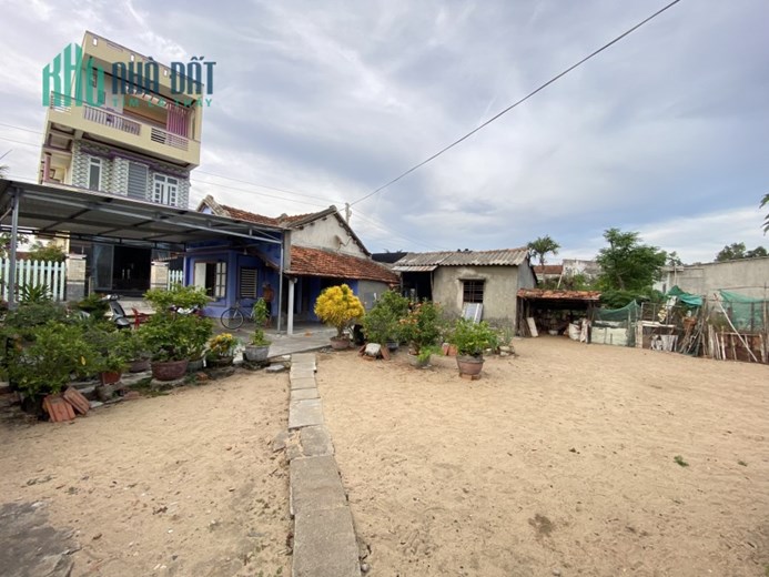Nhà Vườn 16x22 352m2, Cách Biển 1,5km, Sân bay Tuy Hòa 3km