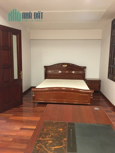 VIP !! Biệt thự Nguyễn Chánh 155mx4T oto hầm MT 9m vỉa hè VP trụ sở Cầu Giấy ở ngay