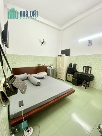 Bán Nhà Hẻm 8m Gò Dầu Tân Phú, 3 Tầng, Ngang Khủng 6m, Chỉ 8 Tỷ xx.