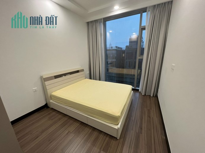 Cần cho thuê căn hộ 3 phòng ngủ Full nội thất giá 55 triệu/tháng