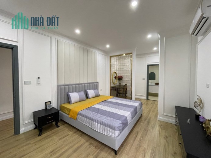 Qùa tặng TRUNG THU cho 5 khách hàng đầu tiên chiết khấu thẳng vào giá với căn 4PN chỉ còn 3,1 tỷ