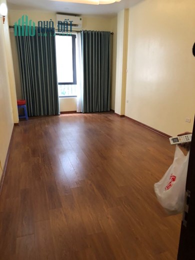 ĐẸP !! Cho thuê nhà Trung Yên Nguyễn Khang 40mx5T oto gần phố KD VP