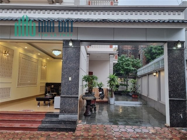 BÁN NHÀ NGÕ 347 ĐƯỜNG CỔ NHUẾ 120M2 Ô TÔ TRÁNH 5 TẦNG MT 8M Ở KINH DOANH CHO THUÊ