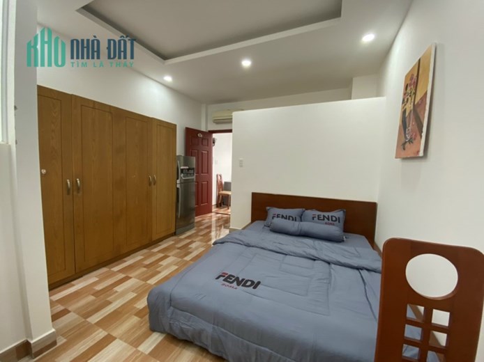 CHDV 4 tầng Q4 - hxh thông - pháp lý chuẩn  dòng tiền 20tr/th - chỉ 9 tỷ