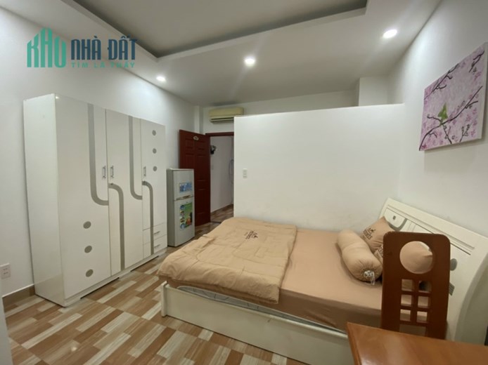 CHDV 4 tầng Q4 - hxh thông - pháp lý chuẩn  dòng tiền 20tr/th - chỉ 9 tỷ
