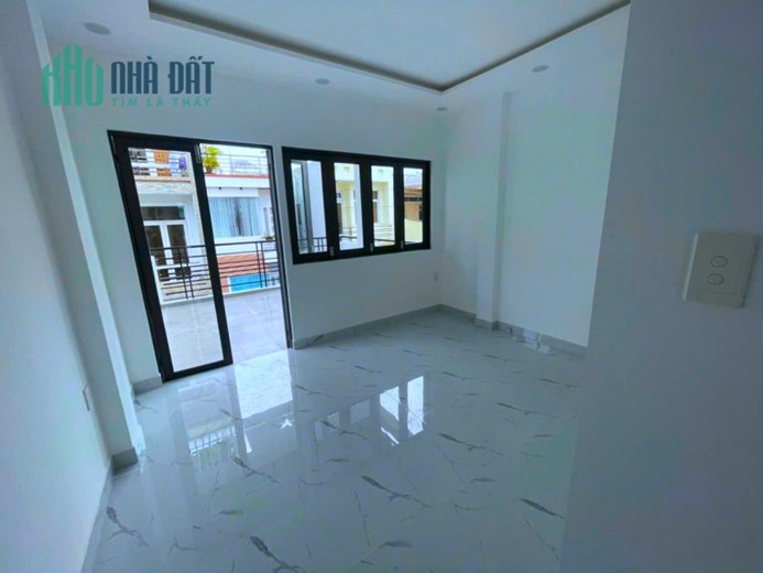 Hẻm 6M ô tô thông ngã tư Bảy Hiền, 4x14M, 3 Lầu mới đẹp, ở & KD tuyệt vời