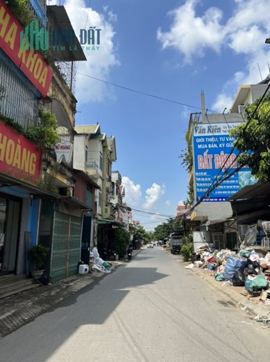 chủ nhà cần bán lô đất xã đông yên huyện quốc oai hà nội  bán kính vai trăm mét đầy đủ tiện ích