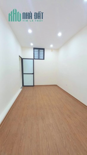 TÔN ĐỨC THẮNG - NHÀ ĐẸP 4 TẦNG - MT 4.6M - 3 NGỦ - NGÕ THÔNG THOÁNG - GẦN PHỐ - CHỈ 2.85 TỶ