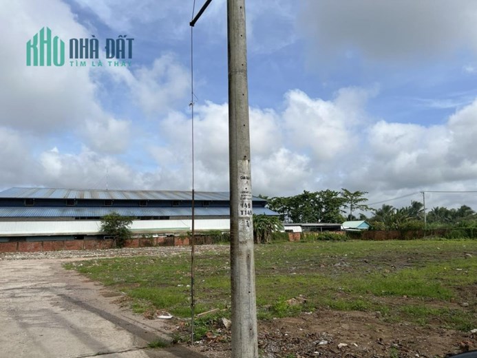 ĐẤT ĐẸP - GIÁ TỐT - CẦN BÁN GẤP Long Hưng, Thanh Đức, Long Hồ, Vĩnh Long