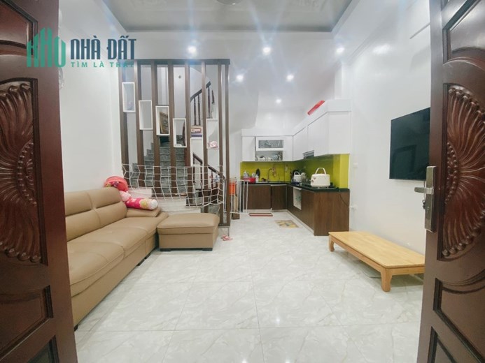 HẠ CHÀO 200 trđ, nhà dân xây mới 3 năm, bán nhà Đặng Văn Ngữ