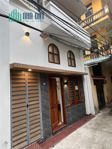 BÁN NHÀ PHỐ LÊ VĂN HIẾN BẮC TỪ LIÊM 30M2. MT 5M PHÂN LÔ Ô TÔ ĐỖ CỬA AN SINH ĐỈNH NHÔ 2.9 TỶ