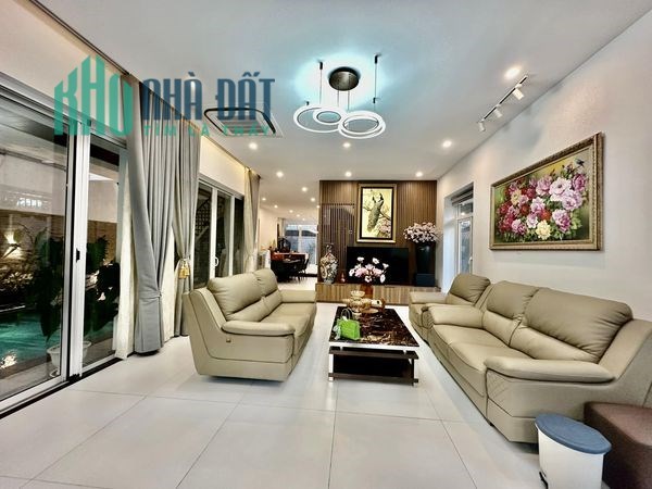 GIẢM SÂU 15 TỶ BIỆT THỰ THĂNG LONG PHONG CÁCH CHÂU ÂU GIỚI THƯỢNG LƯU VIEW SÔNG