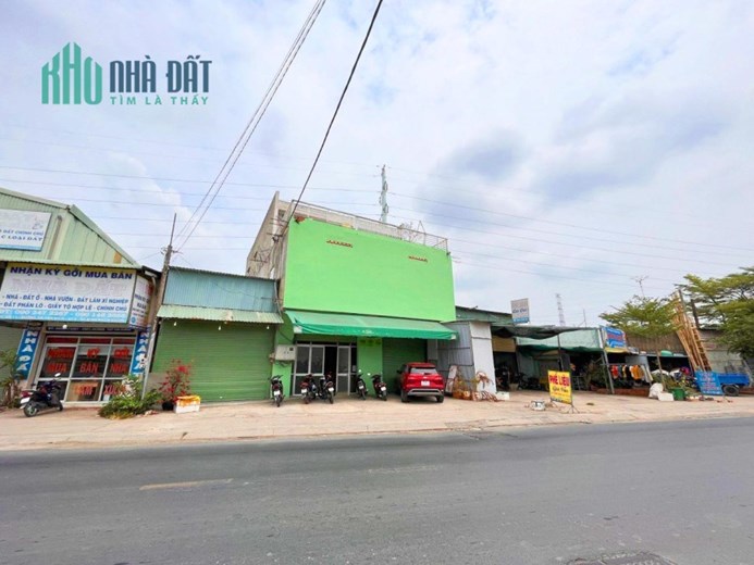 Bán Nhà Củ Chi Mặt Tiền Vip 30m, DT 1400m, 3 Tầng, Giá Bán 22 Tỷ
