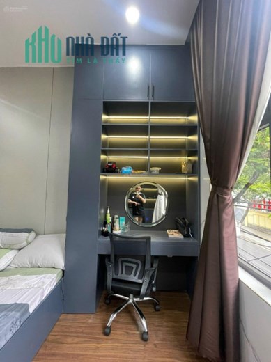 Siêu Phẩm! Bán nhà 4 tầng Mặt tiền Lý Tự Trọng. Cạnh Novotel. Mặt bằng đẹp. Giảm sốc: 5 tỷ 0x