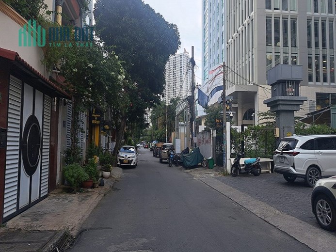 Bán nhà HXH Nguyễn Đăng Giai, Thảo Điền, Thủ Đức(Q2), 73m2, 2 tầng.