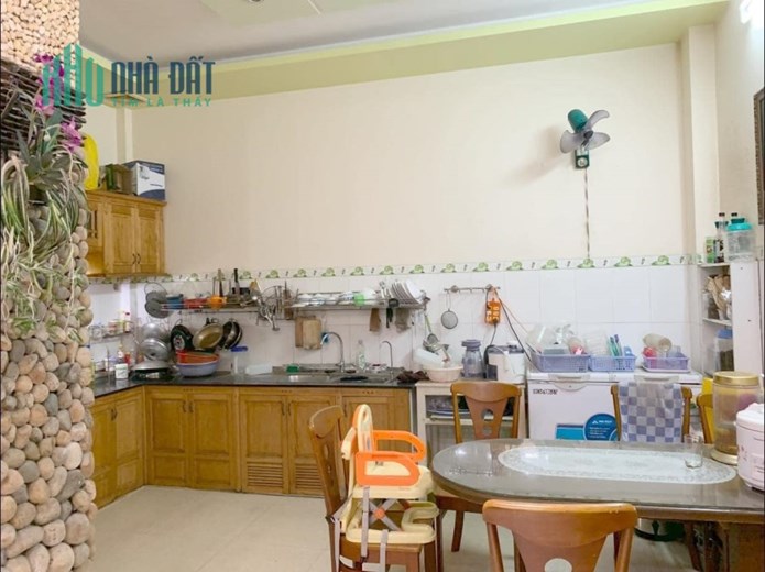 Bán Nhà Mặt Tiền Tôn Đức Thắng P. Lý Thường Kiệt Quy Nhơn , 80m2 , 3 Mê , Giá 12 Tỷ
