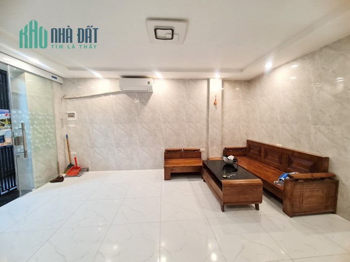 AN DƯƠNG - GARA Ô TÔ TRÁNH, THANG MÁY XỊN, KINH DOANH. Giá bán gấp 11.8 Tỷ