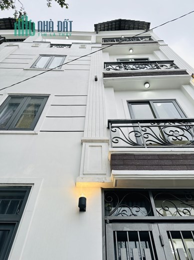 Bán Nhà Nguyễn Thái Sơn Gò Vấp 4 Tầng Ngang 7m Giá 5 Tỷ 6 Mới Đẹp