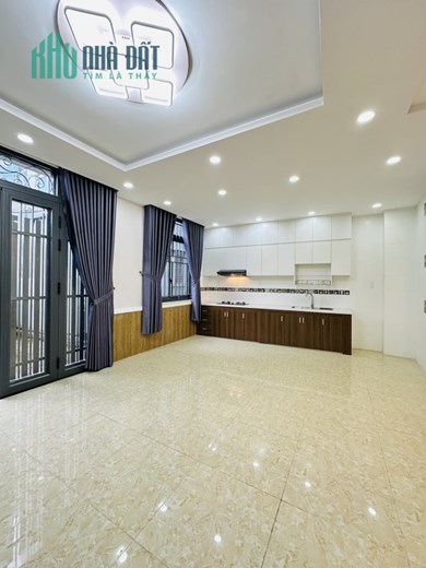 Bán Nhà Nguyễn Thái Sơn Gò Vấp 4 Tầng Ngang 7m Giá 5 Tỷ 6 Mới Đẹp