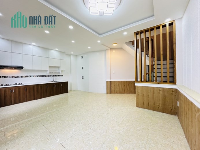 Bán Nhà Nguyễn Thái Sơn Gò Vấp 4 Tầng Ngang 7m Giá 5 Tỷ 6 Mới Đẹp