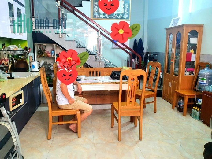 Bán Nhà Dương Quảng Hàm Gò Vấp 4 Tầng Giá 4 tỷ 6 Thương Lượng