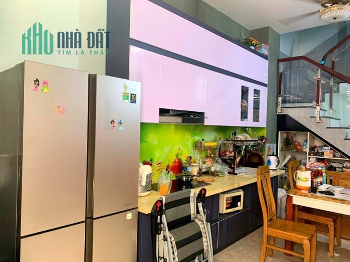 Bán Nhà Dương Quảng Hàm Gò Vấp 4 Tầng Giá 4 tỷ 6 Thương Lượng