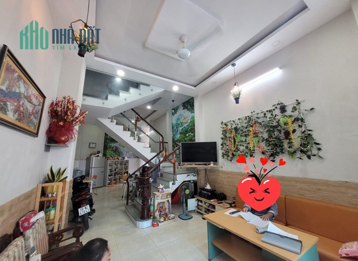 Bán nhà khu gần Hồ Biểu Chánh, Phú Nhuận, hẻm xe hơi, diện tích (3.3x11)m, giá nhỉnh 7 tỷ