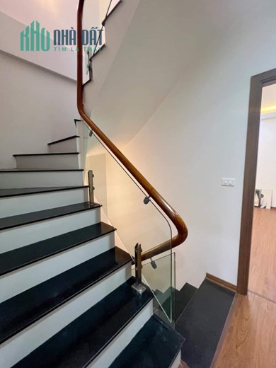 Nhà Thanh Bình, Hà Đông, 52m2, 5 tầng, giá thương lượng, sổ đỏ đẹp,kinh doanh, an ninh tốt Lh