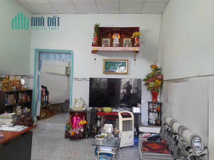 Bán Nhà Lạc Long Quân, Víp Tân Bình, 110m2, Ngang Khủng Hơn 5m, Chỉ 7.1 Tỷ TL.