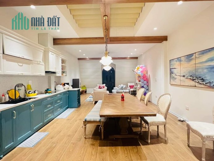 Bán Nhà Tây Mỗ, Đường 12M, Vỉa Hè, Sát Vin Smart, Văn Phòng, Dt 90m x4T. Giá 9.5Tỷ.