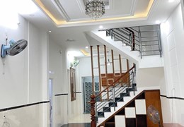 Bán nhà Nguyễn Duy Cung Phường 12 Q.gò vấp, 4 tầng, ĐƯỜNG 4m, giá chỉ 6.1 tỷ