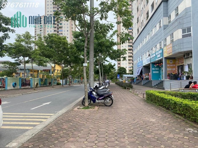 Bán nhà liền kề Thạch Bàn,view công viên,ô tô tránh,vỉa hè,80m*4T,MT7m,11.5 tỷ