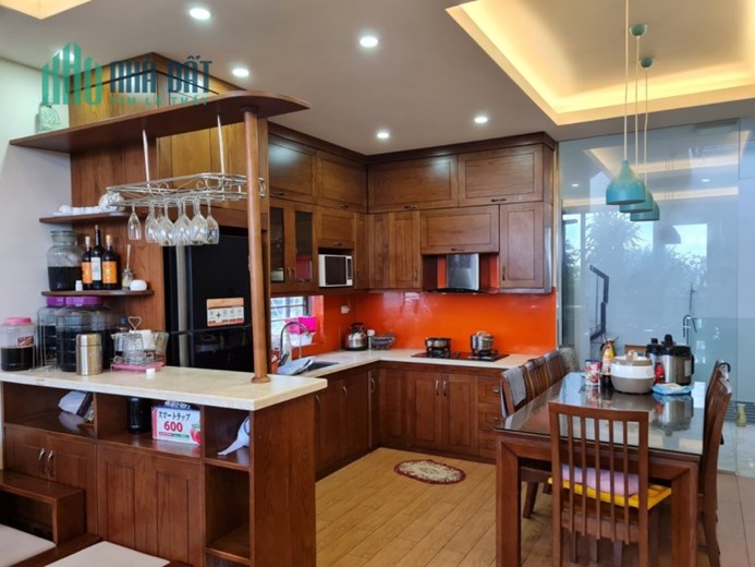 Mặt phố Trâu Quỳ , Gia Lâm , đường 30m , kinh doanh đỉnh 48m2-  9,9 tỷ,