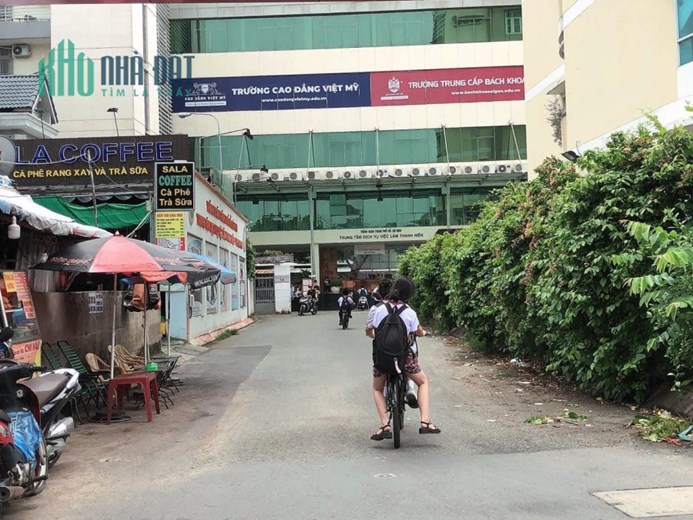 GIÁ CHỈ 3.95 TỶ - HẺM XE TẢI THÔNG - NGAY CẠNH CÔNG VIÊN GÒ VẤP