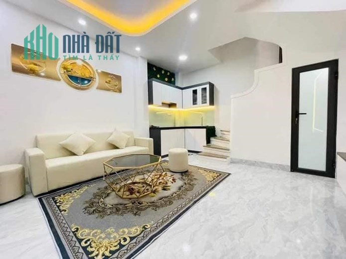 BÁN NHÀ MỚI PHỐ YÊN HÒA QUẬN CẦU GIẤY 5 TẦNG 3 P NGỦ MT:4M GIÁ:3.35 TỶ + FULL NỘI THẤT SANG SỊN GẦN