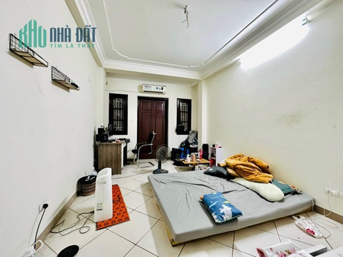 Bán nhà Âu Cơ, 65m2, 5T, 4m, 8.3 tỷ Tây Hồ, ô tô, 2 thoáng.
