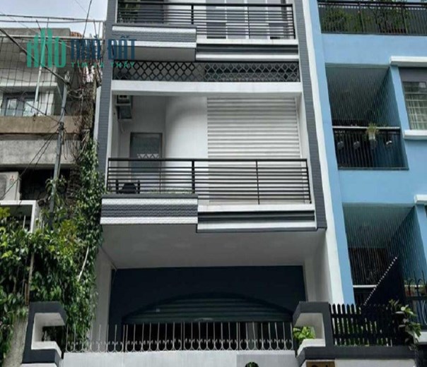 Bán nhà HXH Đặng Văn Ngữ, P10, Phú Nhuận, 72m2, 3 tầng, giá rẻ.