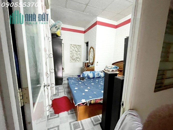 GIẢM SỐC, Chỉ 1,xx tỷ Nhà kiên cố 2 tầng TRẦN CAO VÂN, Thanh Khê, Đà Nẵng. Chỉ cách kiệt ô tô ~15m